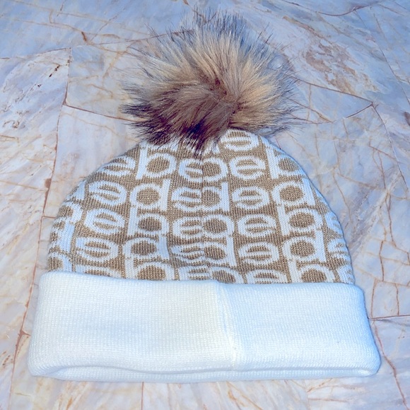 BEBE Hat Cream /White with Logo Beanie Pom Ski One Size main image 7